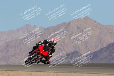 media/Oct-01-2023-SoCal Trackdays (Sun) [[4c570cc352]]/Turn 9 Set 1 (950am)/